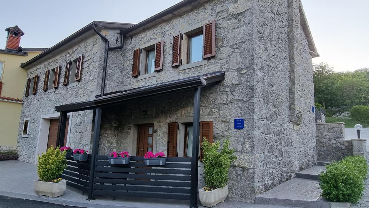 Villa Kos Lupoglav Kültér fotó